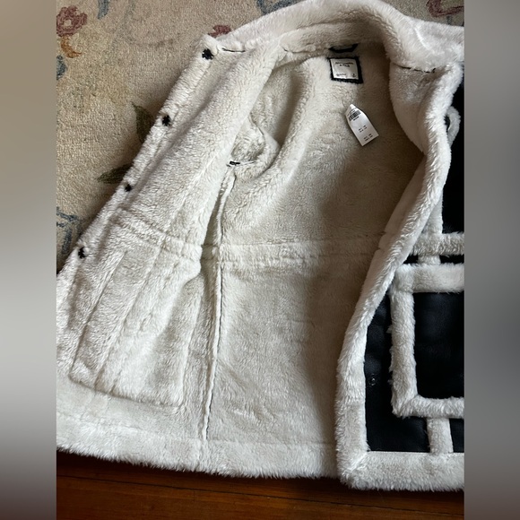 Abercrombie & Fitch Black and Cream Shearling Jacket - Picture 6 of 9